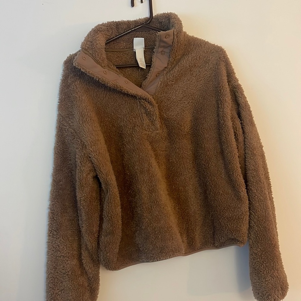 Tan/pinkish fuzzy sweatshirt